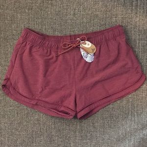 Prana Women’s M Mariya Short Deep Pomegranate